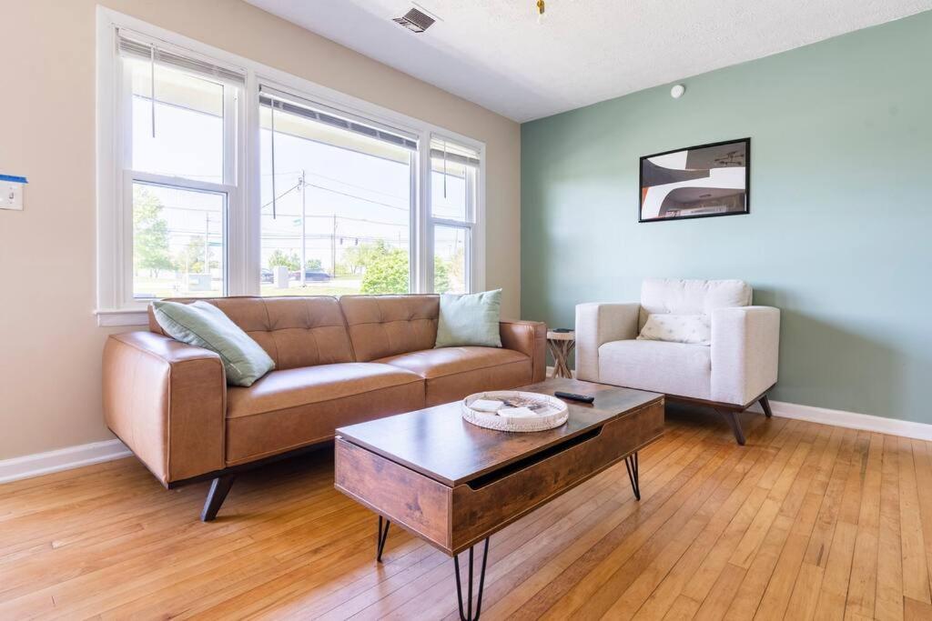 El Retro- Mid Century Ranch Near Horse Park & Rupp Сasa de vacaciones Lexington